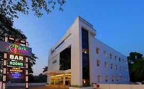 Hotel Park Residency Kuttiyadi